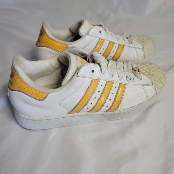 Adidas Shell Toe Yellow Stripe Shoes (Size US 8) main image 2